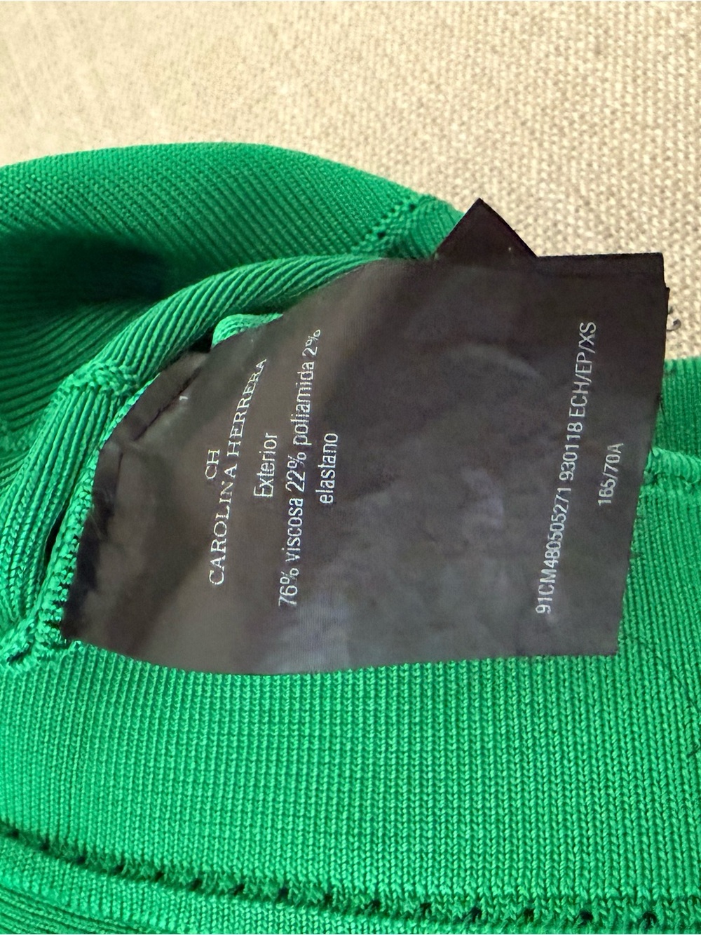Carolina Herrera Emerald Green Bandage Pencil Skirt - Picture 5 of 5